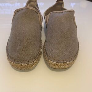 Men's Casual Slip-On Shoes - Gray